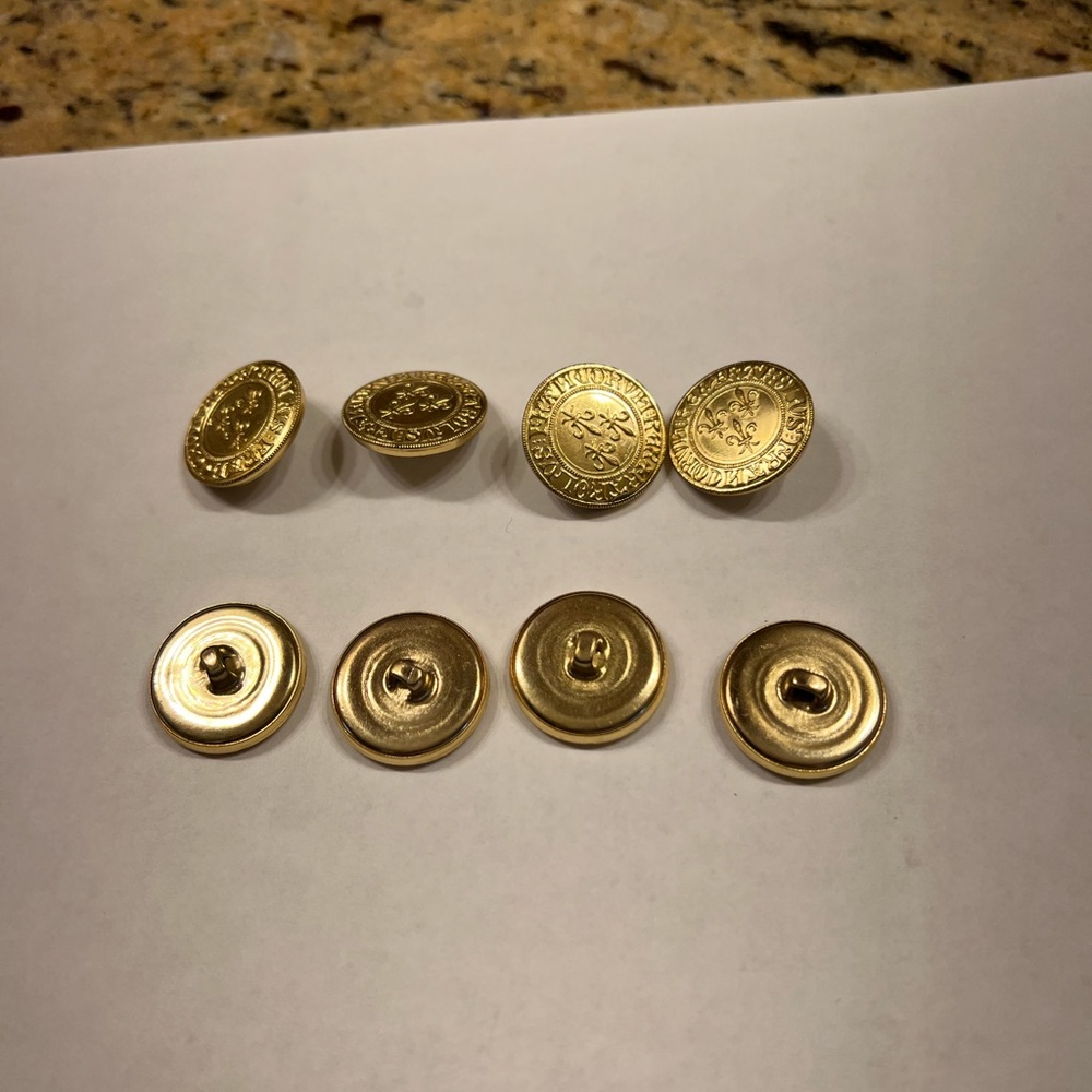 Vintage Buttons - Picture 3 of 3
